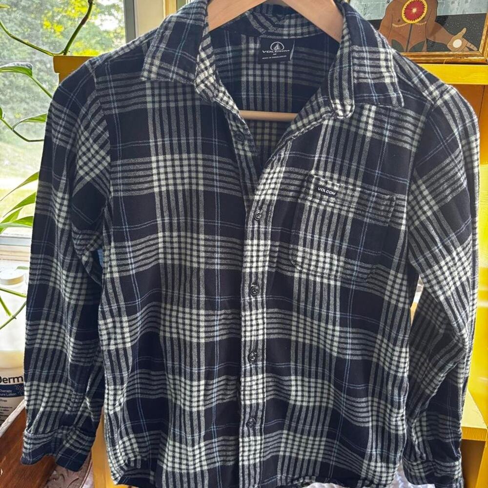 Volcom black & white plaid button-up shirt Size kids M